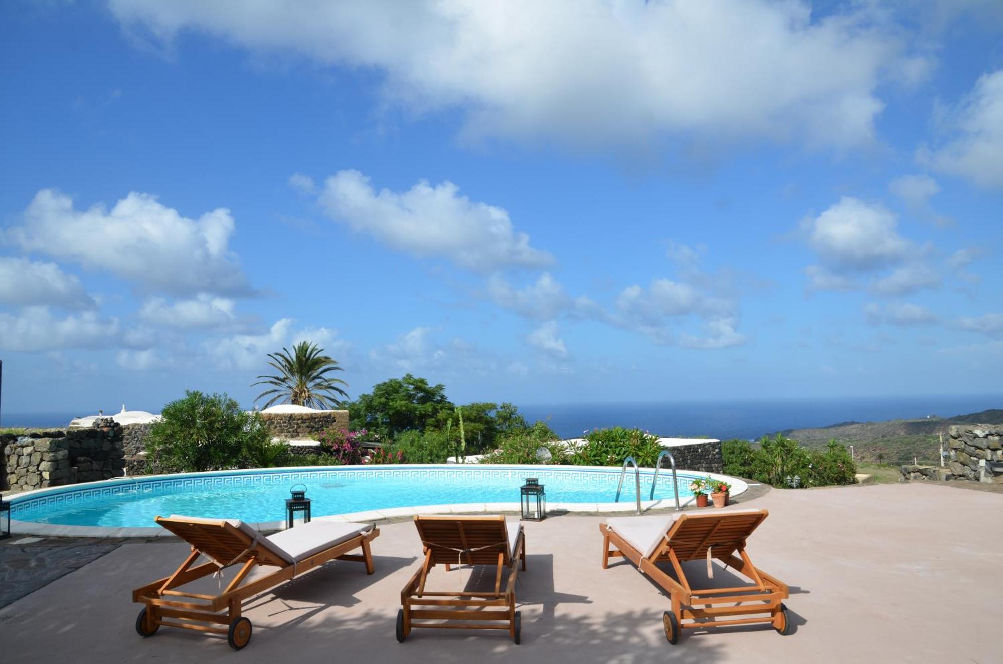 I dammusi di Ina Villa Pantelleria Bagian luar foto